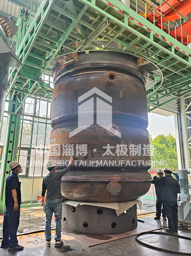 匠心淬煉，品質(zhì)無界！國外客戶定制的搪玻璃反應(yīng)釜全部一次性通過嚴(yán)苛質(zhì)檢